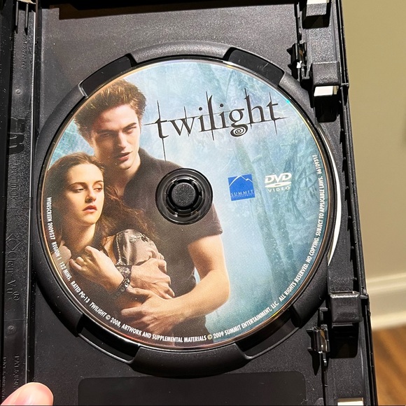 Twilight & Twilight New Moon DVDs - Picture 4 of 7